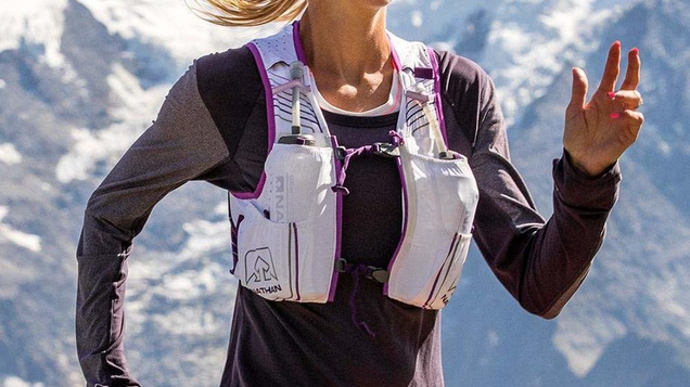 Designed for women, the Nathan VaporHowe 4L Vest comes with a couple of small reservoirs for the front pockets, but also includes a back panel that fits a 1.5L reservoir (not included) for extended runs.